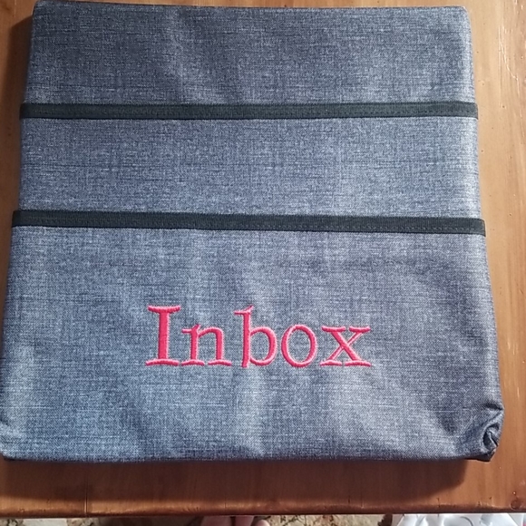 Thirty One Wall Together Pocket Board - Picture 2 of 3